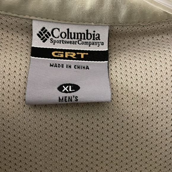 Columbia GRT Omni Dry Men's XL Zip Fishing Vest  Khaki Nylon Multi Pockets - Picture 8 of 13
